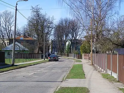 Вид от начала улицы