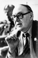 Фото с выступления ученого В. В. Кумарина в ГДР в 1972 году