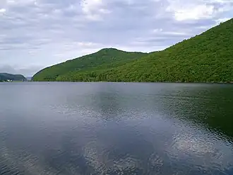 оз. Васьково, вид на восточный берег.