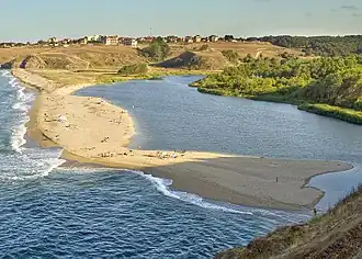 Река Велека в месте впадения возле села Синеморец