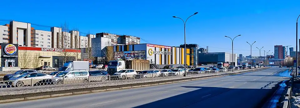 Вид на юг от Птичьего рынка