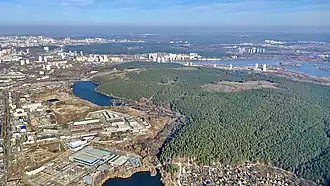 Вид на Уктусские горы и Патрушихинский пруд