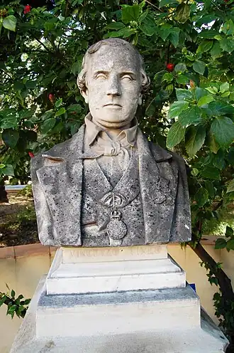 Винченцо Тинео (итал. Vincenzo Tineo) — второй директор сада