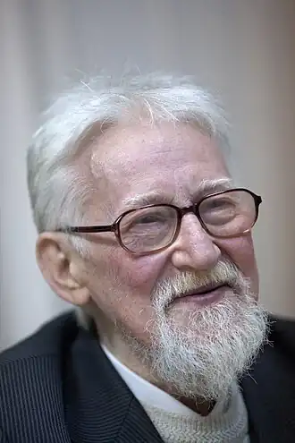 В. А. Дыбо на заседании, посвящённом его 80-летнему юбилею (Москва, РГГУ, 5 мая 2011).