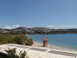 Вид на Вулиагмени из ресторана «Океанис»