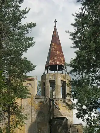 Купол снаружи (2012)