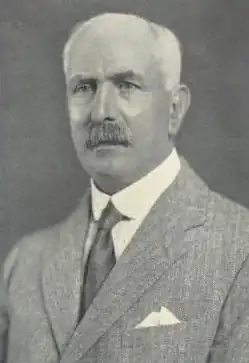 Уолтер Дью около 1920 года