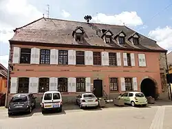 Здание старого административного суда