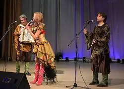 На сцене ЦКиОМ города Северодвинска (2010)