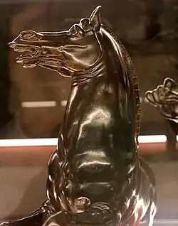 Копия скульптур Диоскуров. Деталь