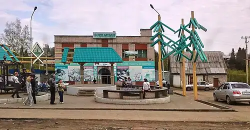 Комплекс «Якшур-Бодья — открытый дом» на центральной площади