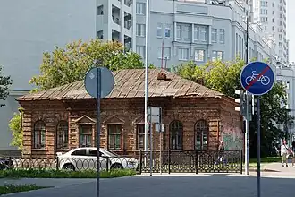 дом летом 2020 года за год до сноса