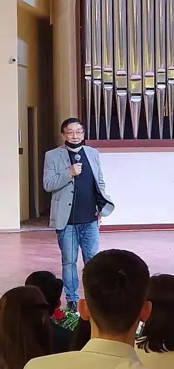 Б.А Жаманбаев на открытии XIV Республиканской студенческой олимпиады. Казахская национальная консерватория имени Курмангазы.