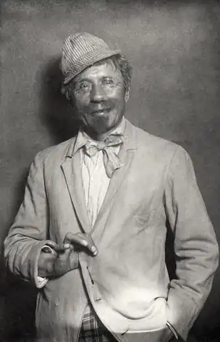 И. Латту в роли Аркашки. Пьеса А. Н. Островского Лес. 1917 год